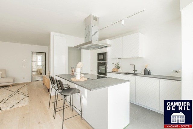 Volledig gerenoveerd appartement in vernieuwde residentie in het kloppend hart van Knokke