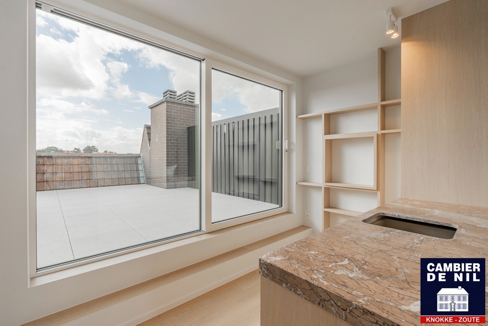 Vernieuwd appartement met open zichten en uitzonderlijke terrassen 25