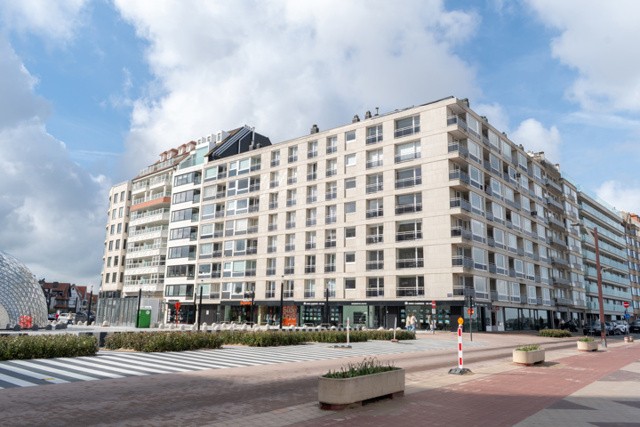 Albertplein - appartement met zijdeling zeezicht