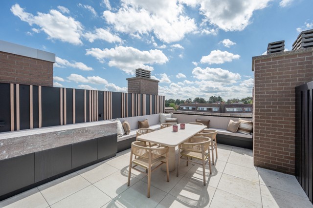 Vernieuwd appartement met open zichten en uitzonderlijke terrassen