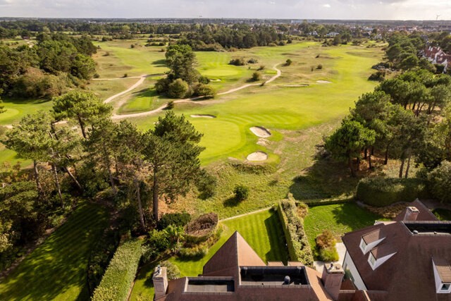 Magnifieke villa met zichten op de golf