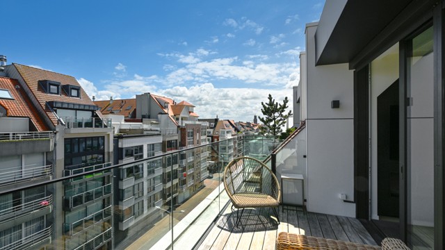Appartement neuf et moderne (2023) avec terrasses, à quelques pas de la mer et des boutiques