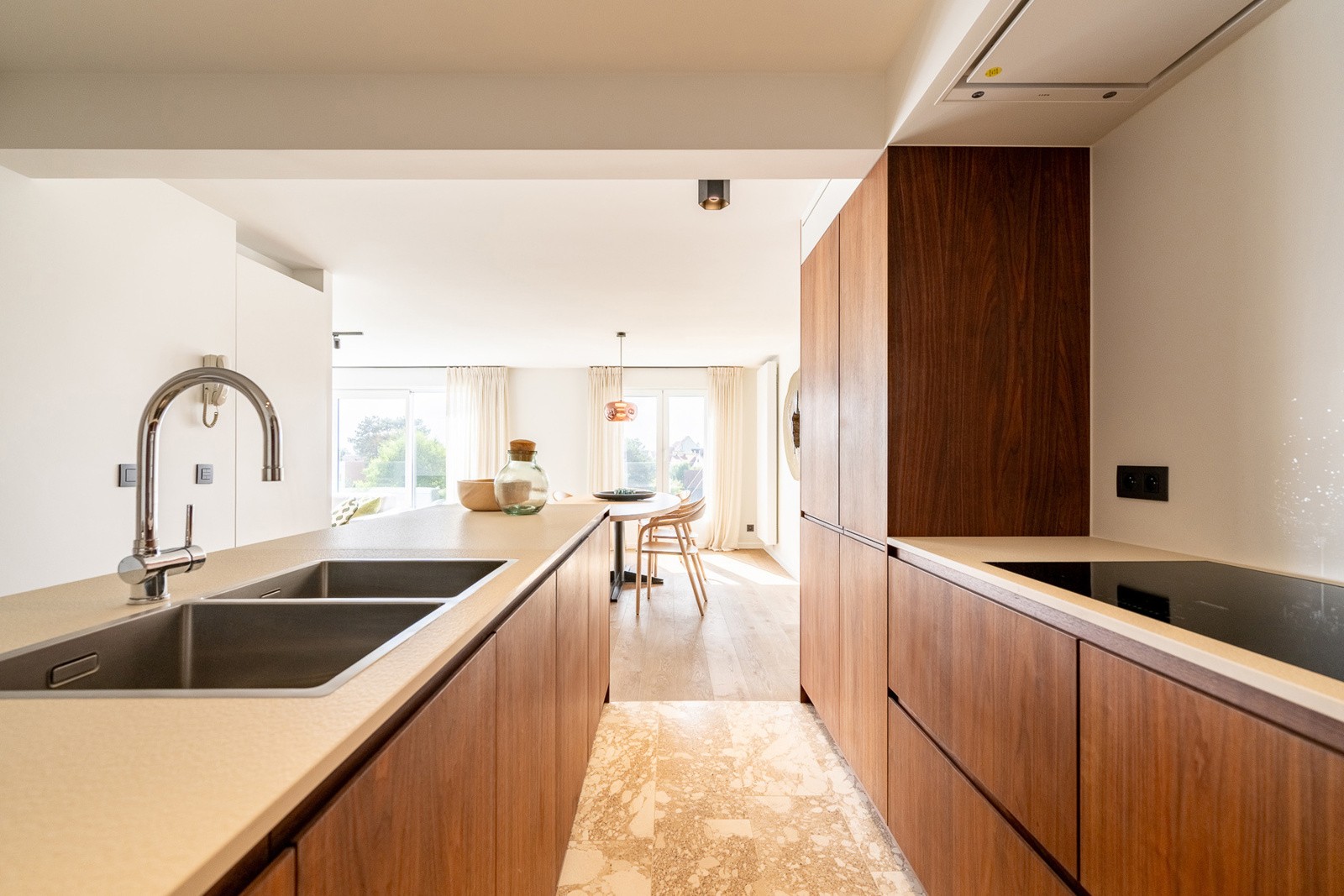 Prachtig hoekappartement - Zeer centrale ligging in het Zoute 8