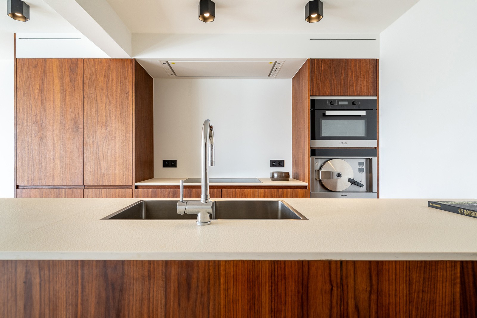 Prachtig hoekappartement - Zeer centrale ligging in het Zoute 9