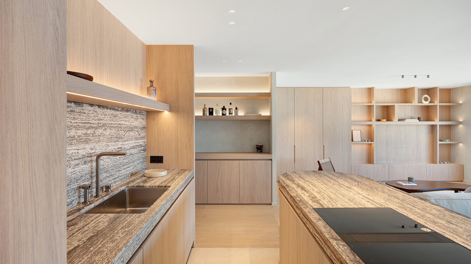 Exclusief - Indrukwekkend appartement op de Zeedijk 11