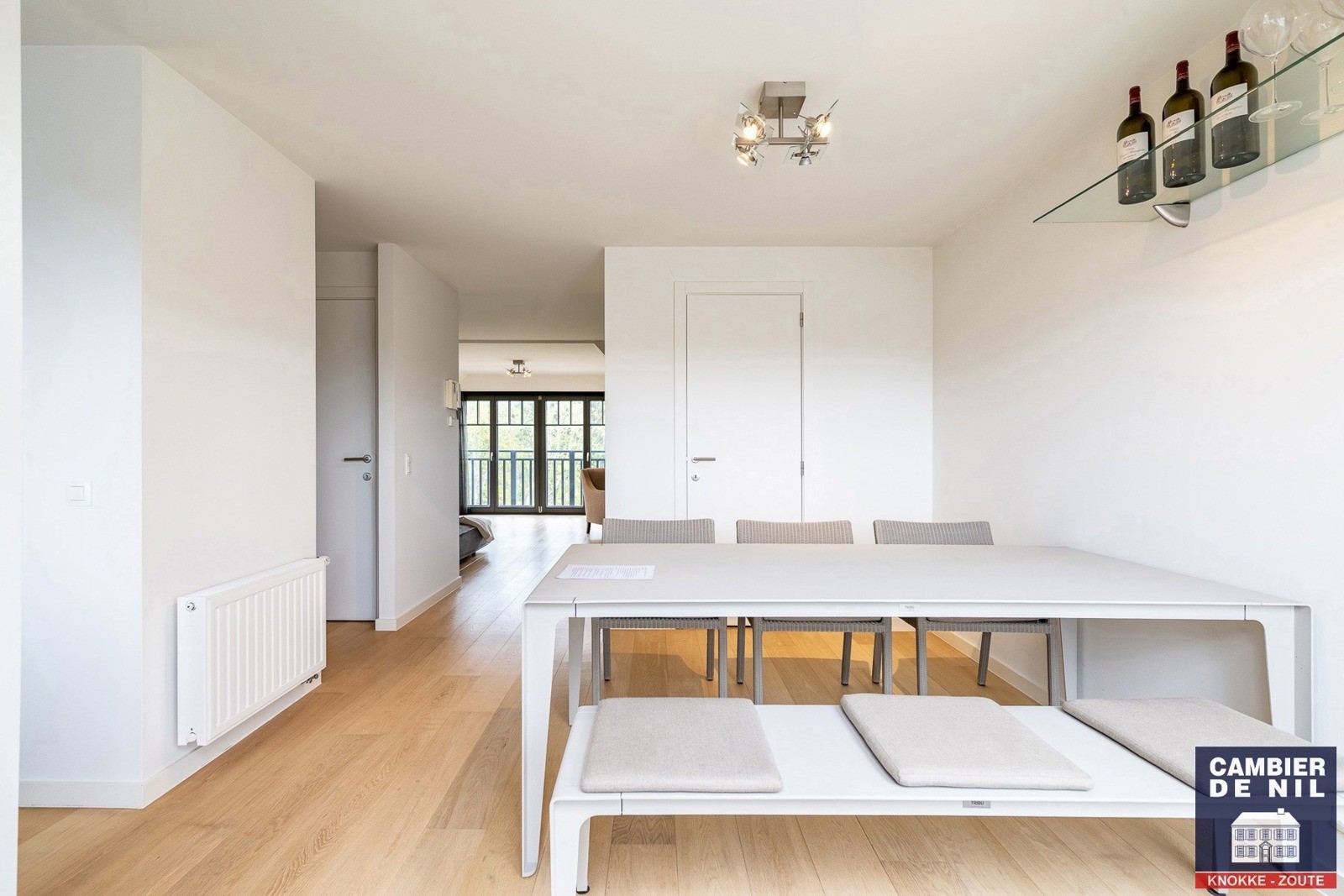 Instapklaar, gemeubeld appartement nabij de zeedijk te Duinbergen 12