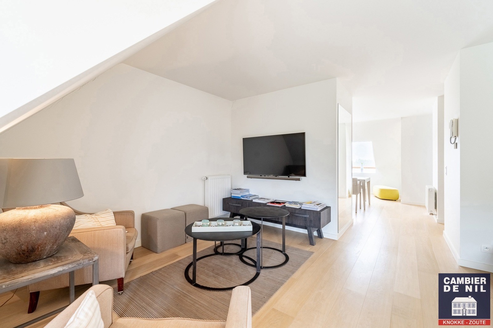 Instapklaar, gemeubeld appartement nabij de zeedijk te Duinbergen 4