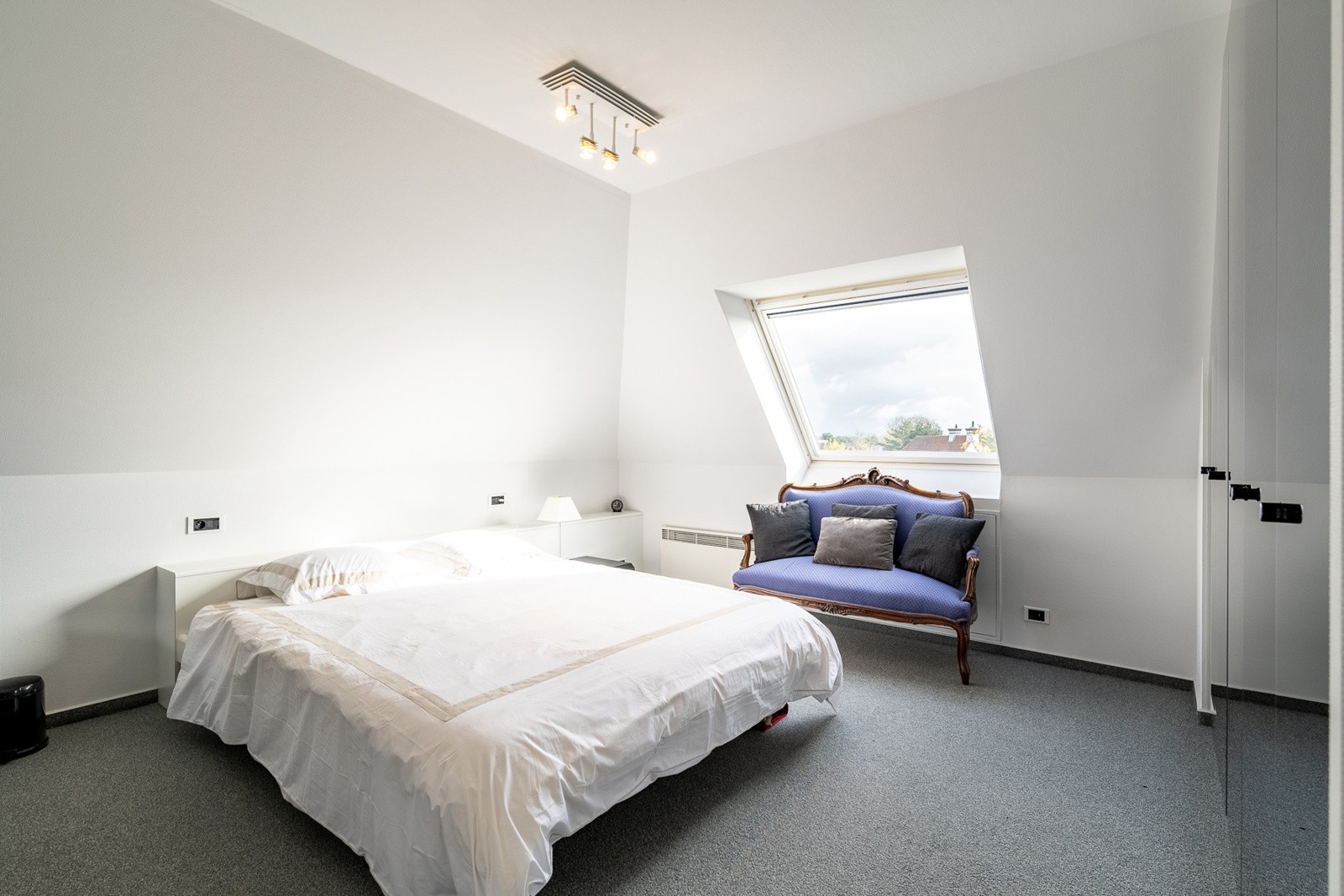 Exclusief appartement met open zichten nabij Albertplein  14