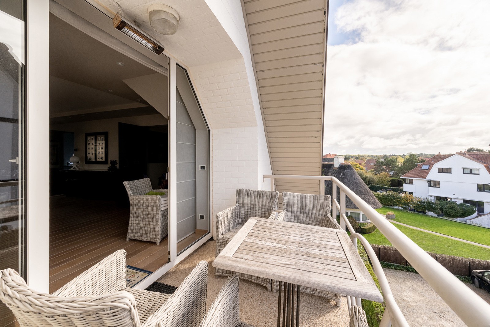 Exclusief appartement met open zichten nabij Albertplein  19