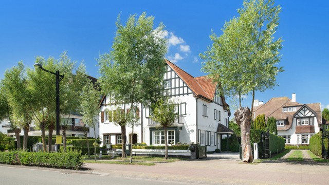 Authentieke koppelvilla in het hart van het Zoute