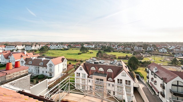 Penthouse avec de belles vues au Zoute