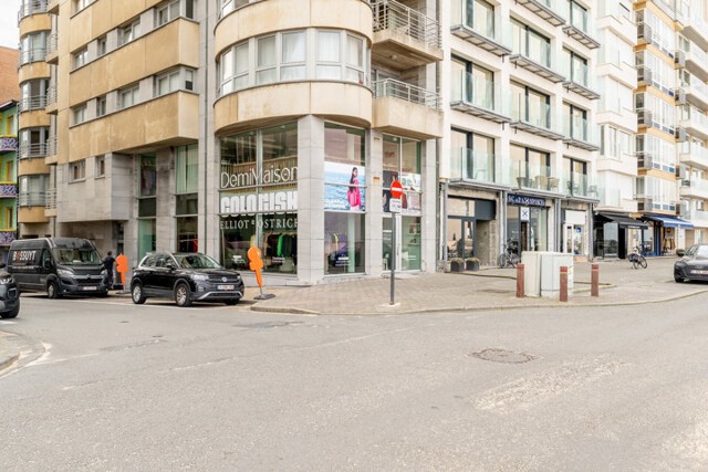 Magasin POP-UP à louer sur la digue au Zoute