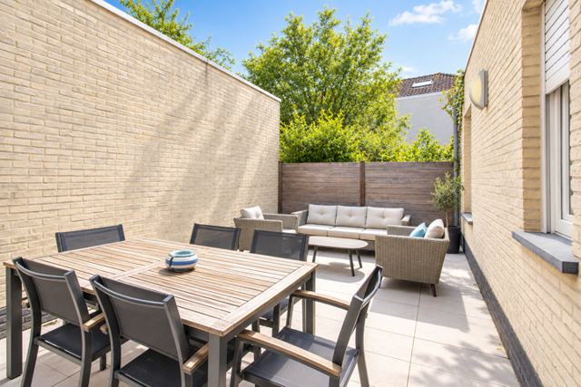 Ruime woning met garage en stadstuin