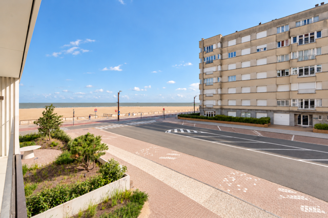 Nieuwbouwappartement met zijdelings zeezicht 